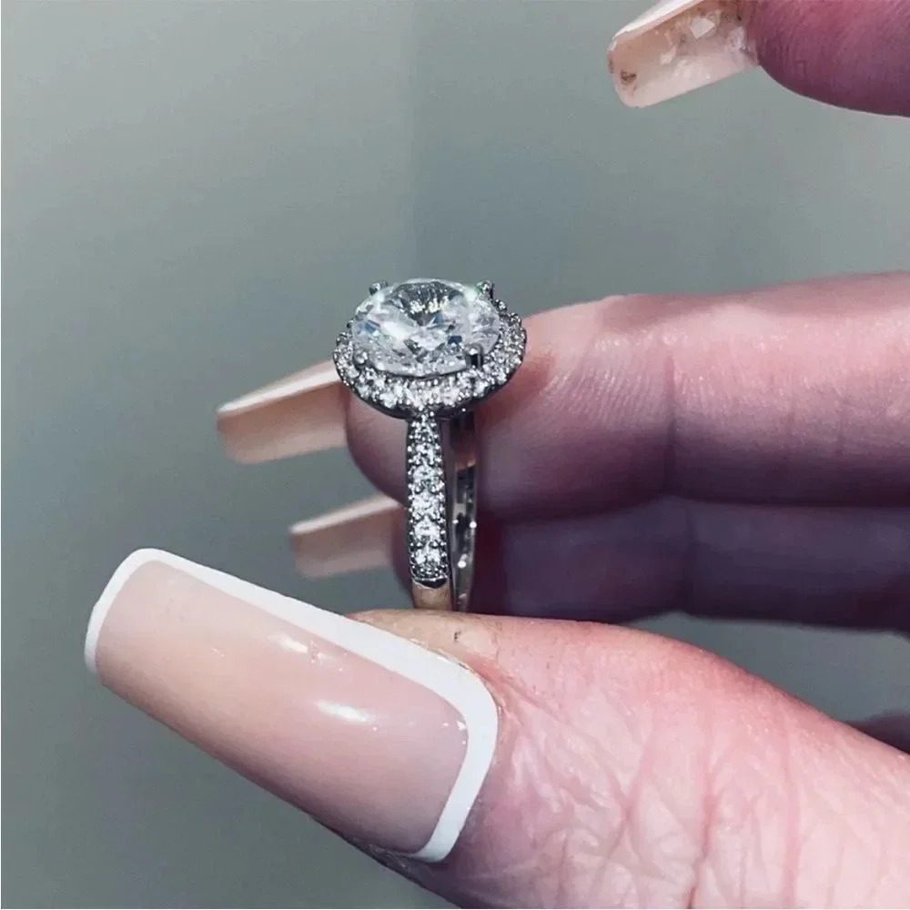 NORDSTROM JEWELRY BEAUTIFUL BRILLIANT 4CTW HALO STERLING PLATED CZ. RING SIZE 8 - Picture 13 of 16